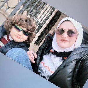 Meet your Posher, Mays